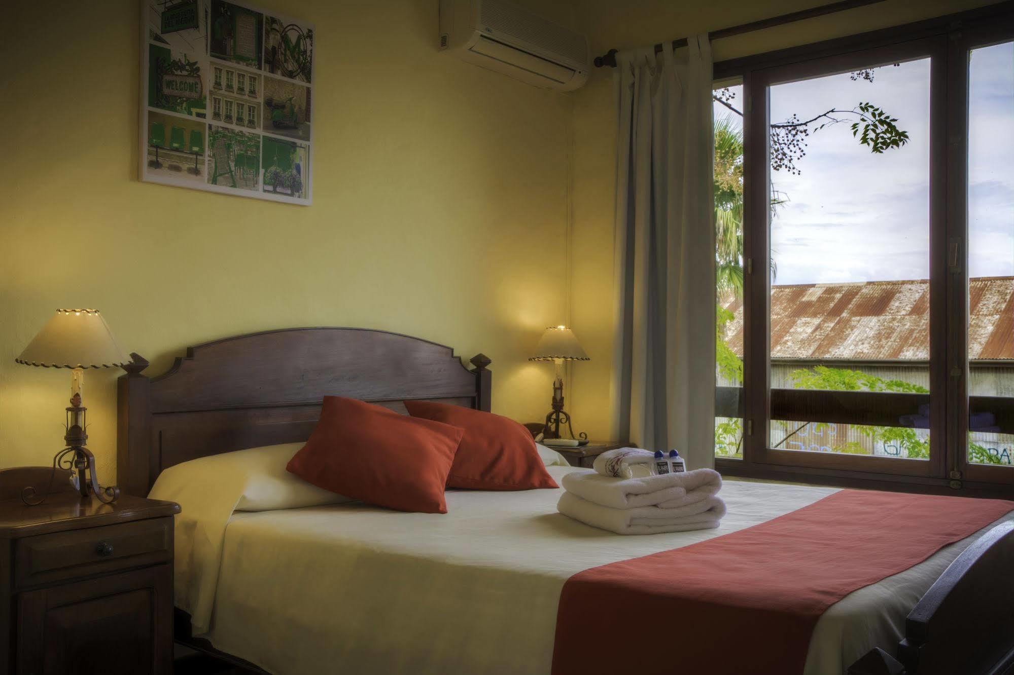 Viajero Posada B&B Colonia del Sacramento Exteriör bild